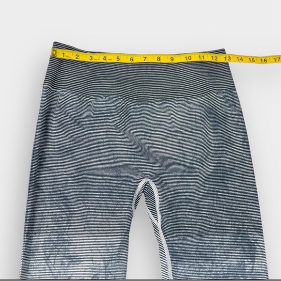 Lululemon Ebb to train leggings - Picture 5 of 8